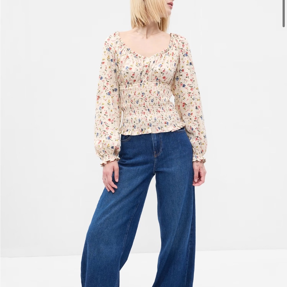 Floral long sleeve smoked top